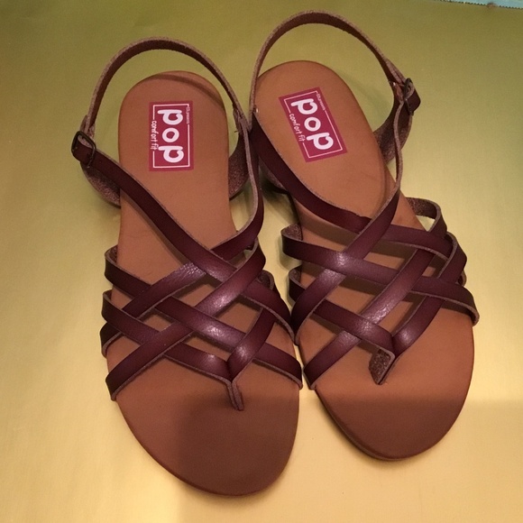 New, Brown Strap Sandals Size 8 - Picture 5 of 6